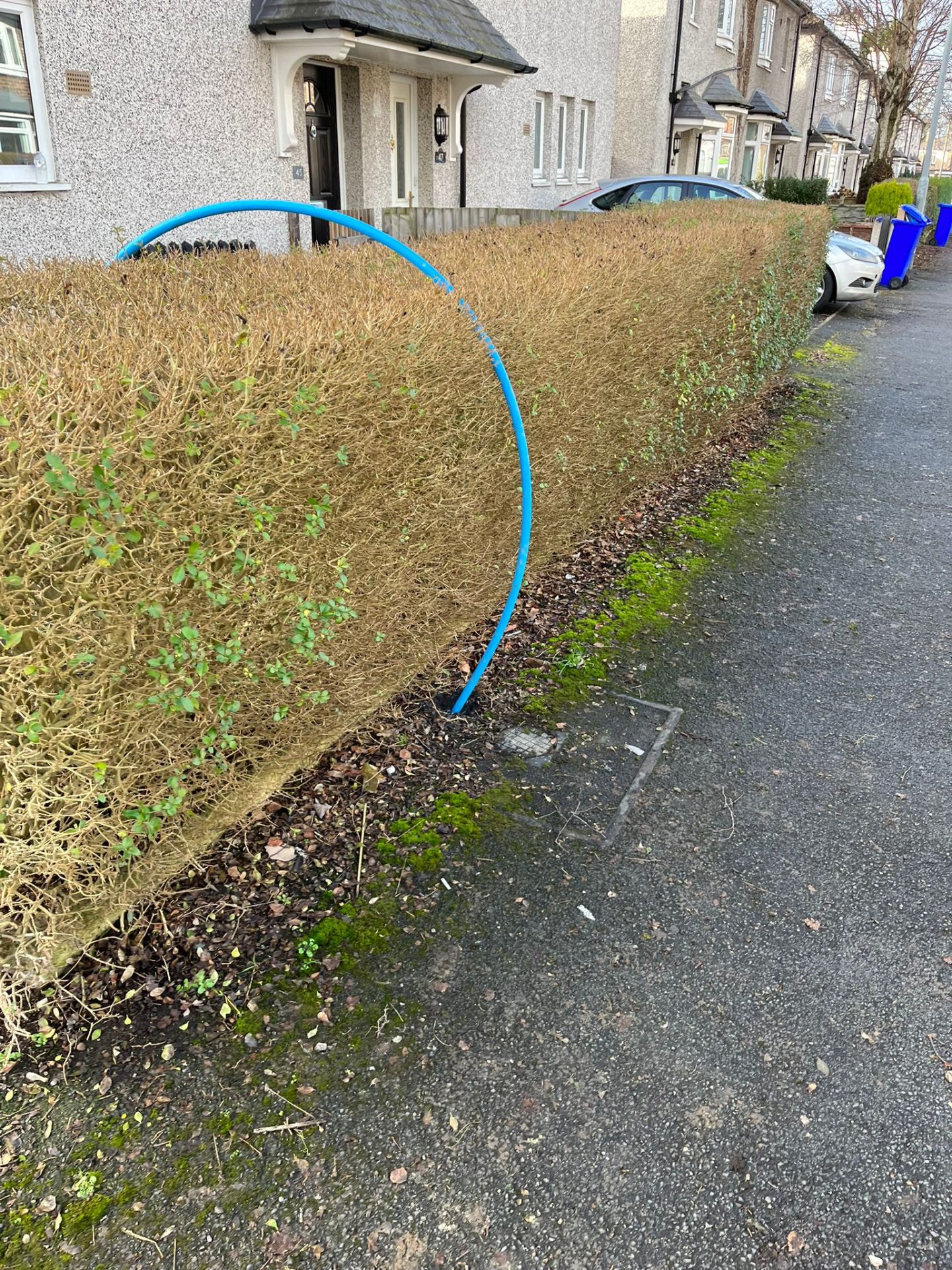 Water leak repair on supply pipe
